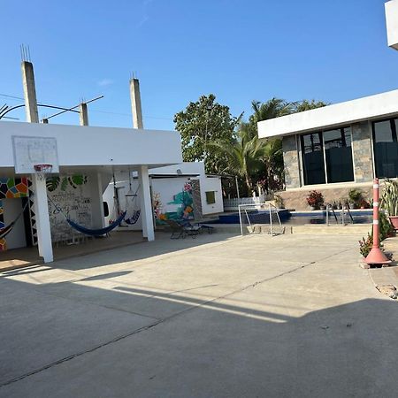 Casa Con Piscina Privada Otel Manta Dış mekan fotoğraf