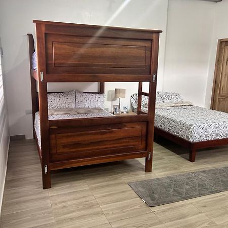Casa Con Piscina Privada Otel Manta Dış mekan fotoğraf