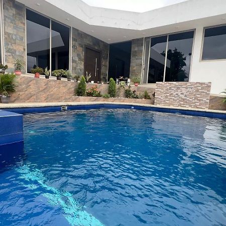 Casa Con Piscina Privada Otel Manta Dış mekan fotoğraf