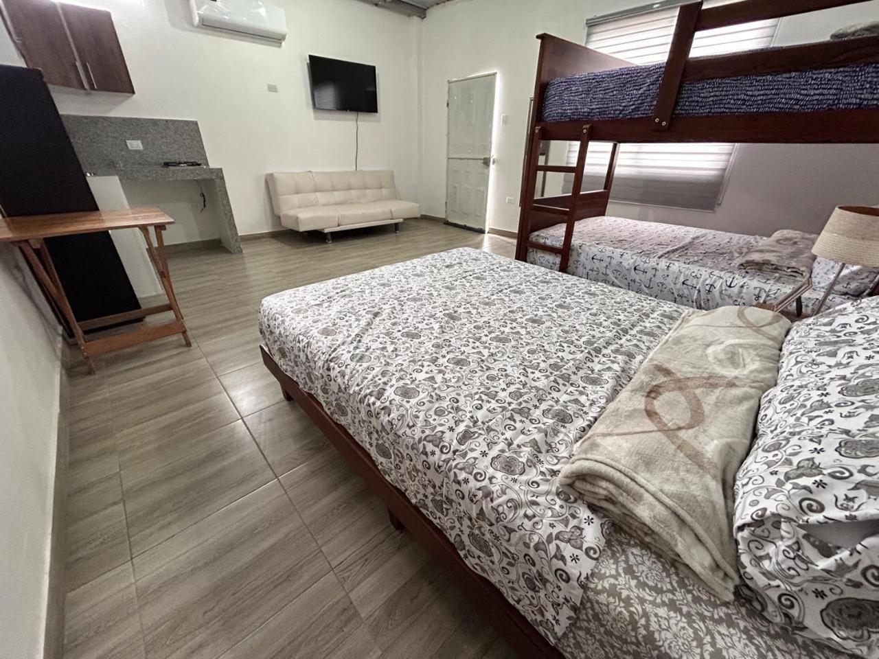 Casa Con Piscina Privada Otel Manta Dış mekan fotoğraf