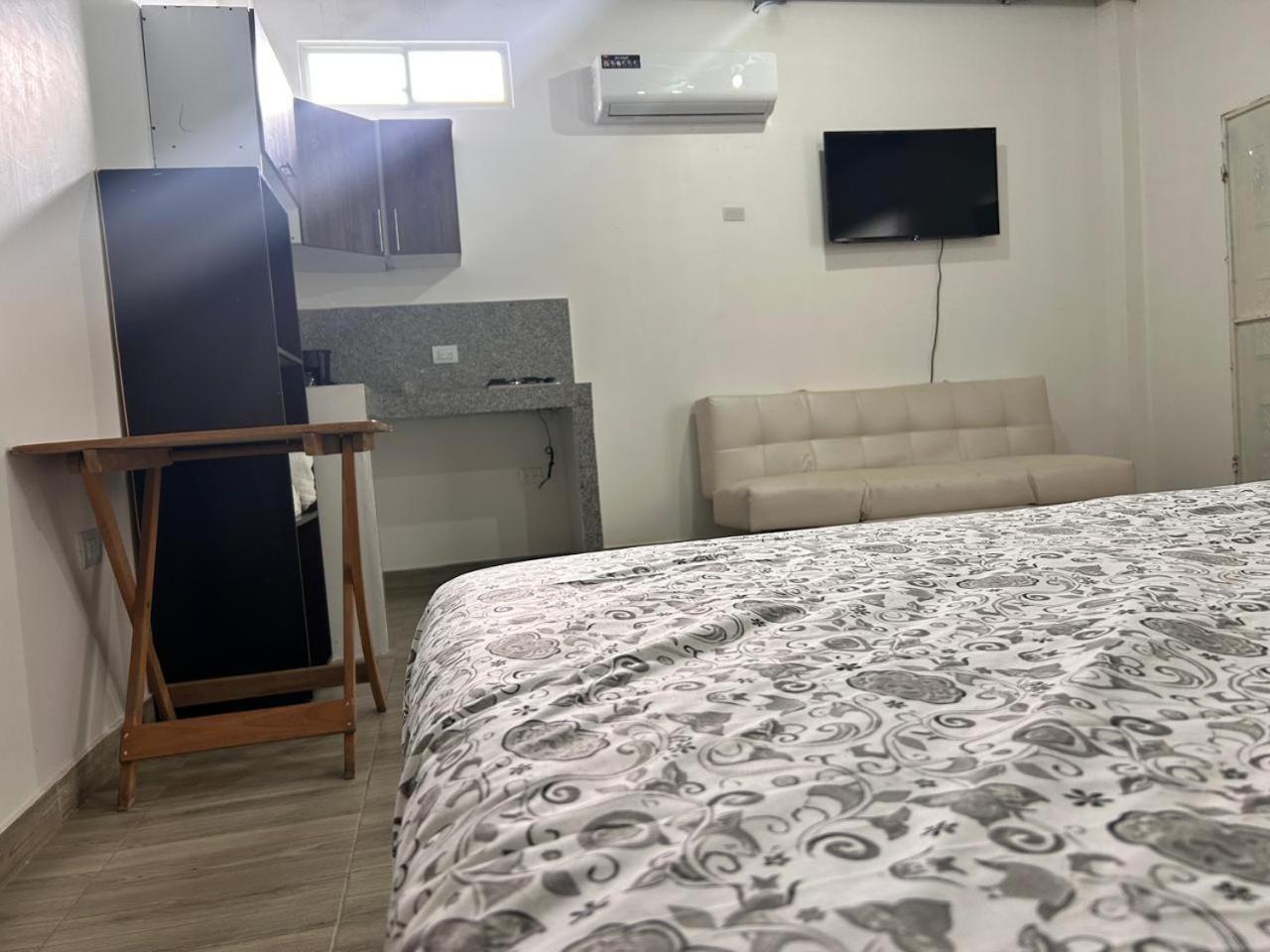 Casa Con Piscina Privada Otel Manta Dış mekan fotoğraf